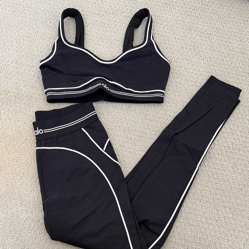 Alo Airbush Heart Throb Set
